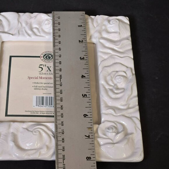 White Ceramic 5"x5" Picture Frame Raised Relief Rose Design By Windsor Browne - Picture 6 of 8